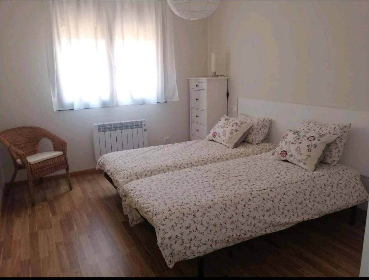 Apartamento La Montanesa En Ainsa, Bonito Apartamento Con Grande Terraza Zewnętrze zdjęcie